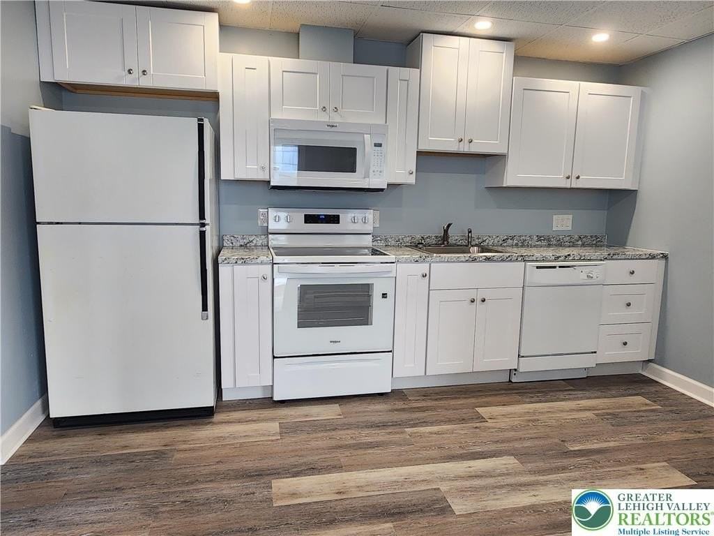 2325 Washington Ave - Photo 3 of 14