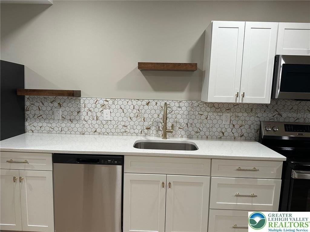 427 Delaware Ave Unit 202 #202 - Photo 2 of 16