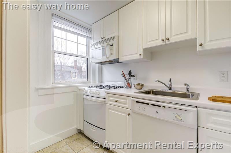 3 Langdon St #32 - Photo 2 of 5