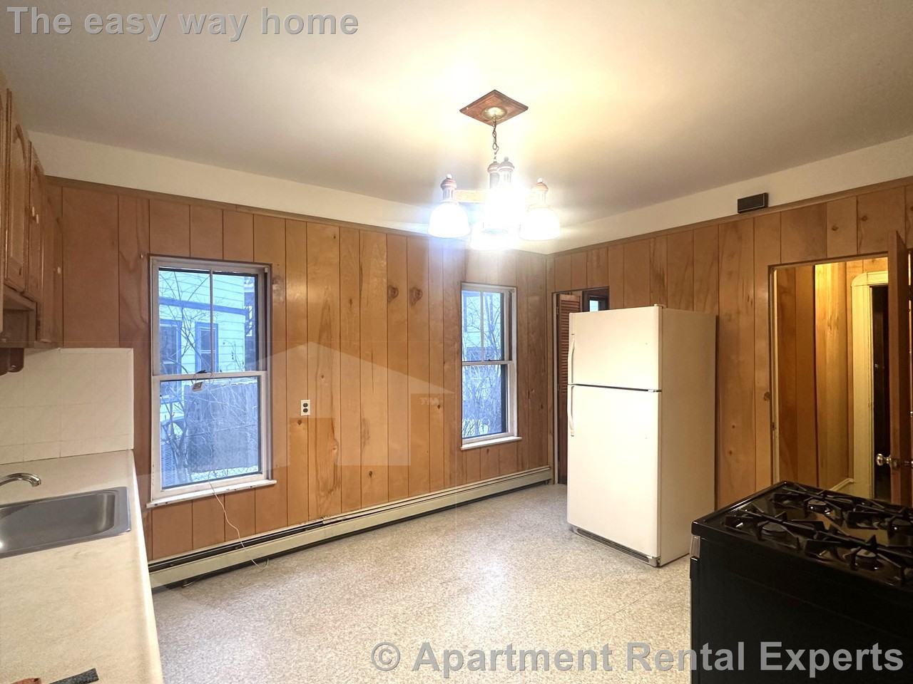 18 Holyoke Rd #1 - Photo 4 of 7