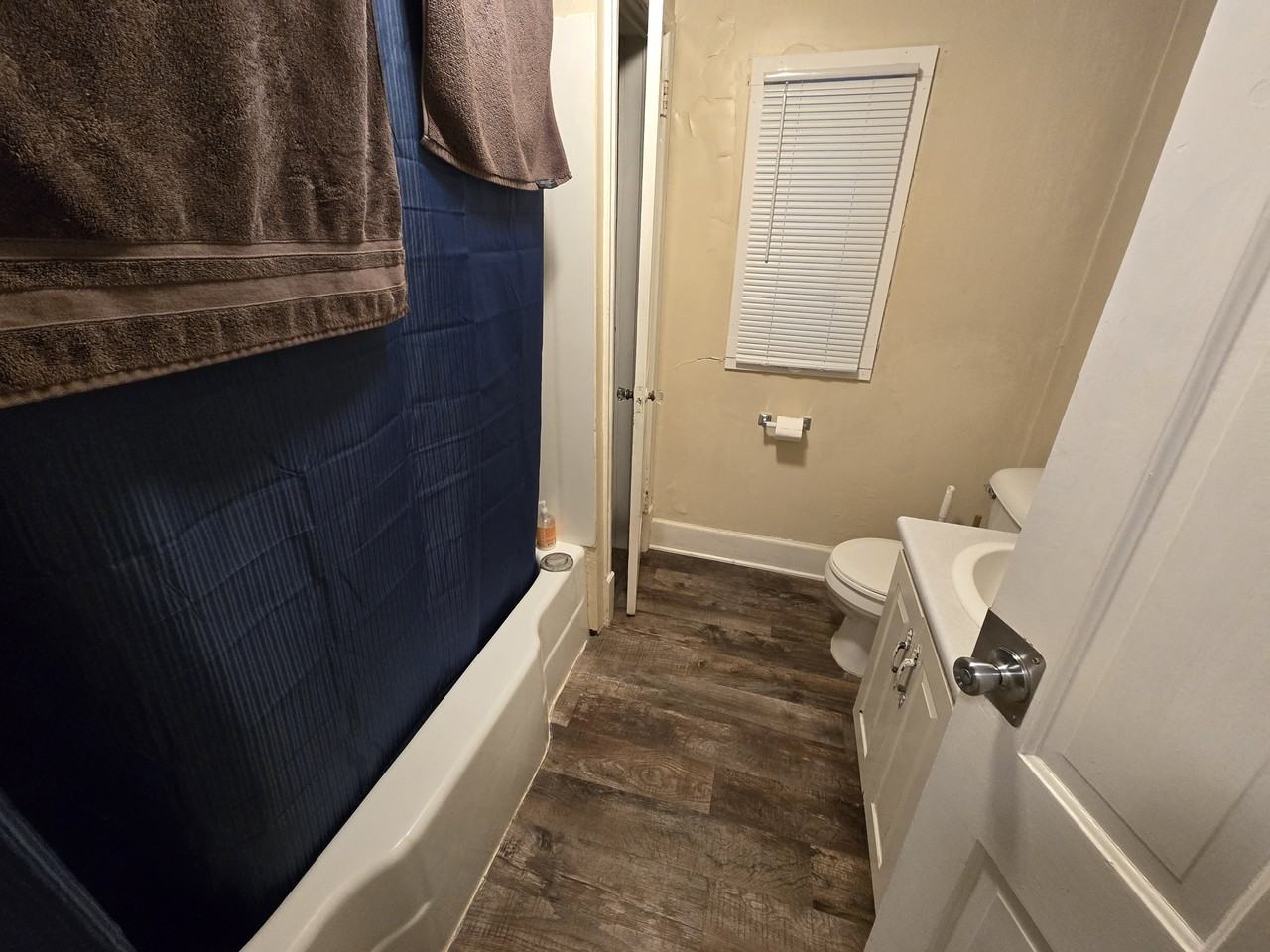 2007 E 1st St #2 - Photo 7 of 14