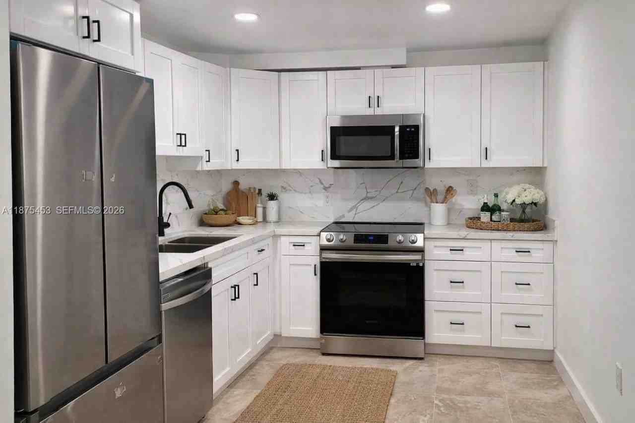 500 Bayview Dr #230 - Photo 3 of 28