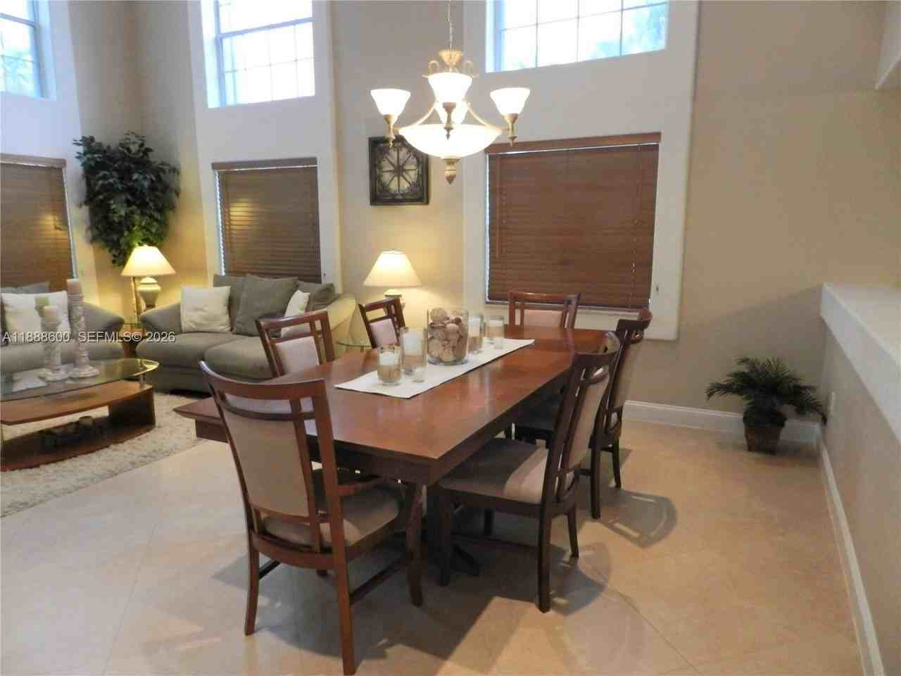 210 La Costa Ct - Photo 6 of 31