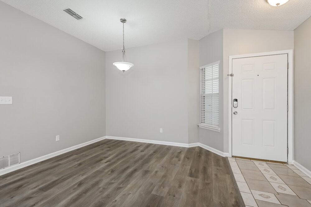 12358 Carriann Cove Trl S - Photo 5 of 16