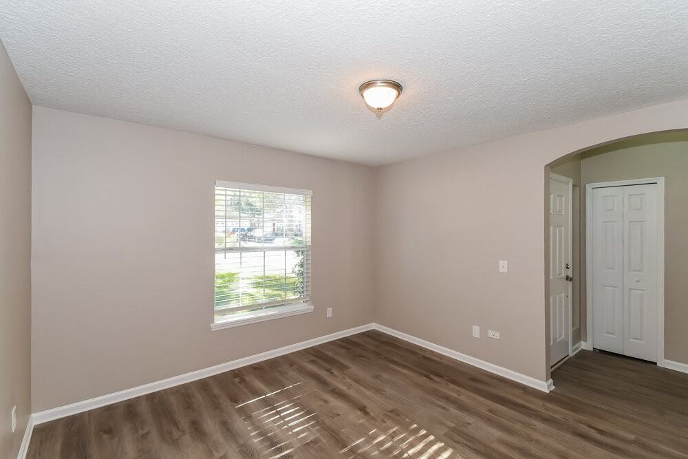 7941 Collins Bay Ct - Photo 5 of 16