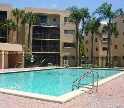 8760 Sw 133rd Avenue Rd #318 - Photo 2 of 22