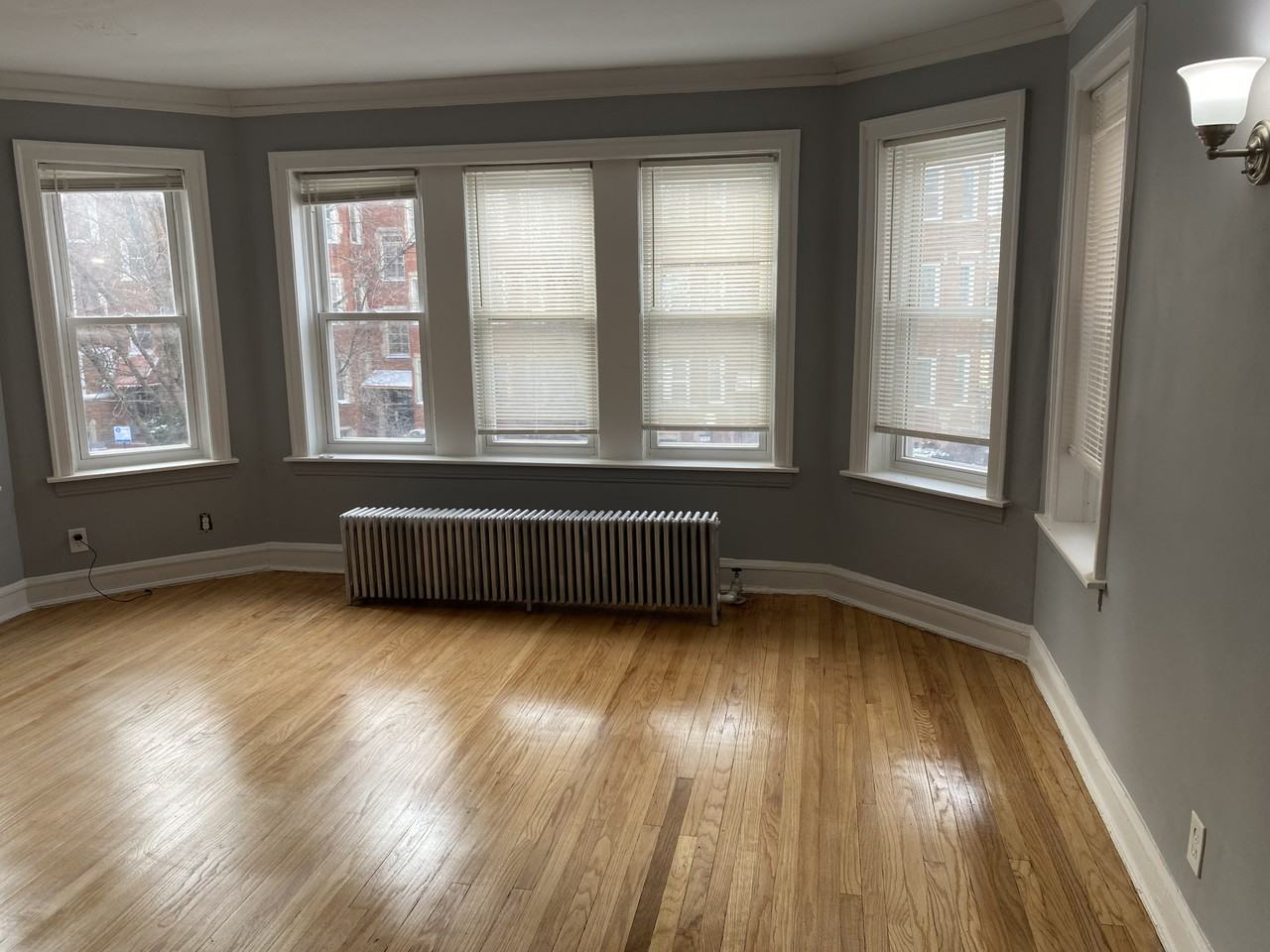 7929-31 S Wood St - Photo 2 of 10