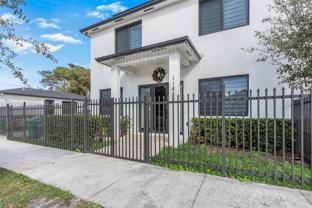 11851 Sw 220th St - Photo 1 of 1