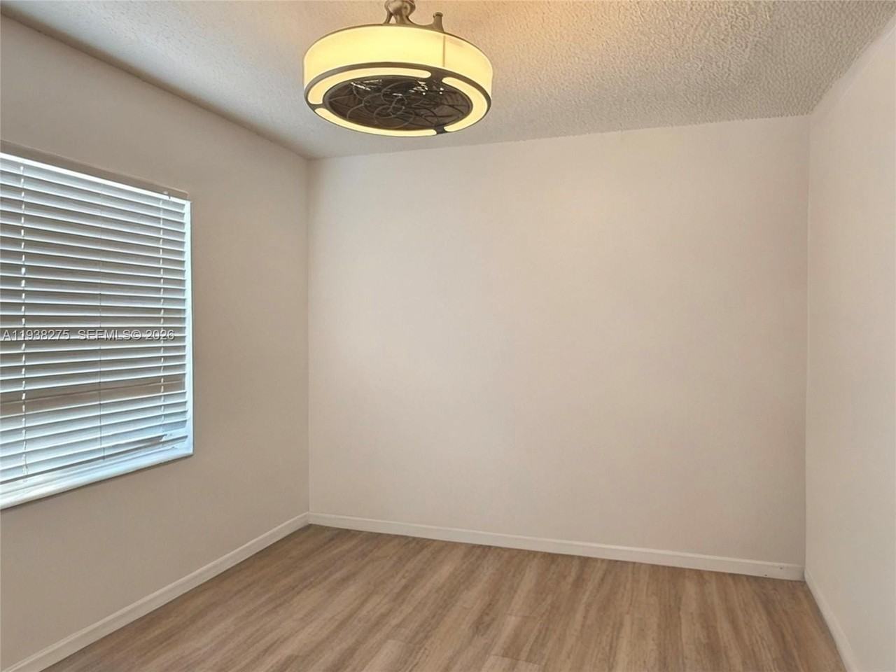 2671 Nw 87th Ln - Photo 6 of 10