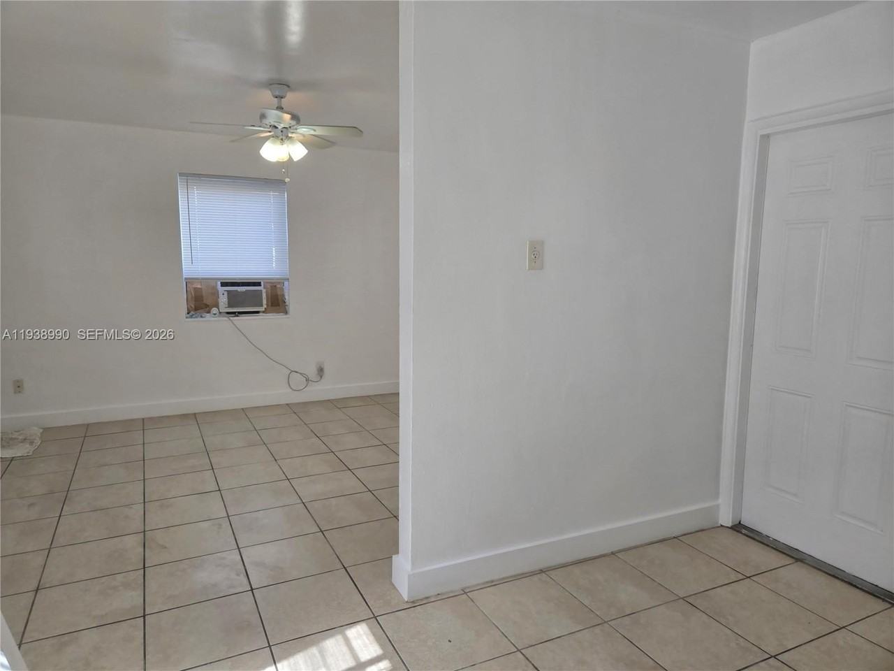 408 Nw 8th St #408 - Photo 5 of 7