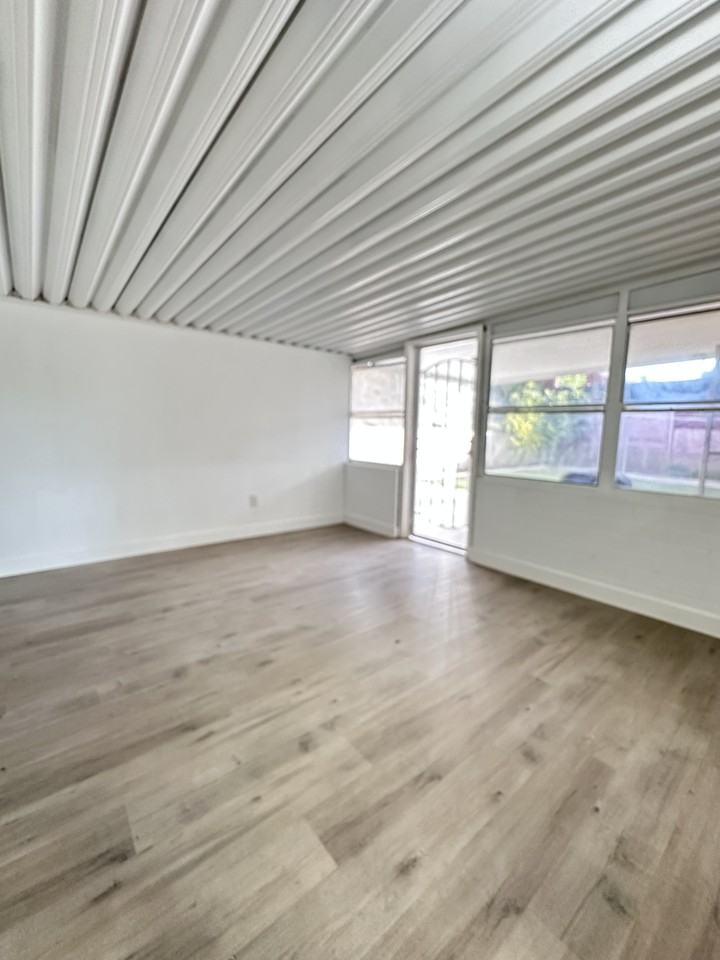 2525 Melrose Street - Photo 5 of 5