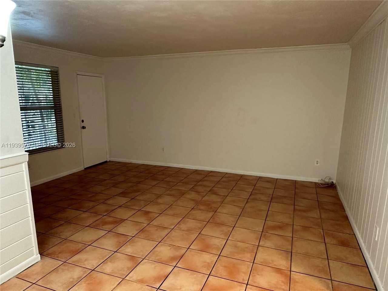 255 Sunrise Dr #203 - Photo 6 of 6