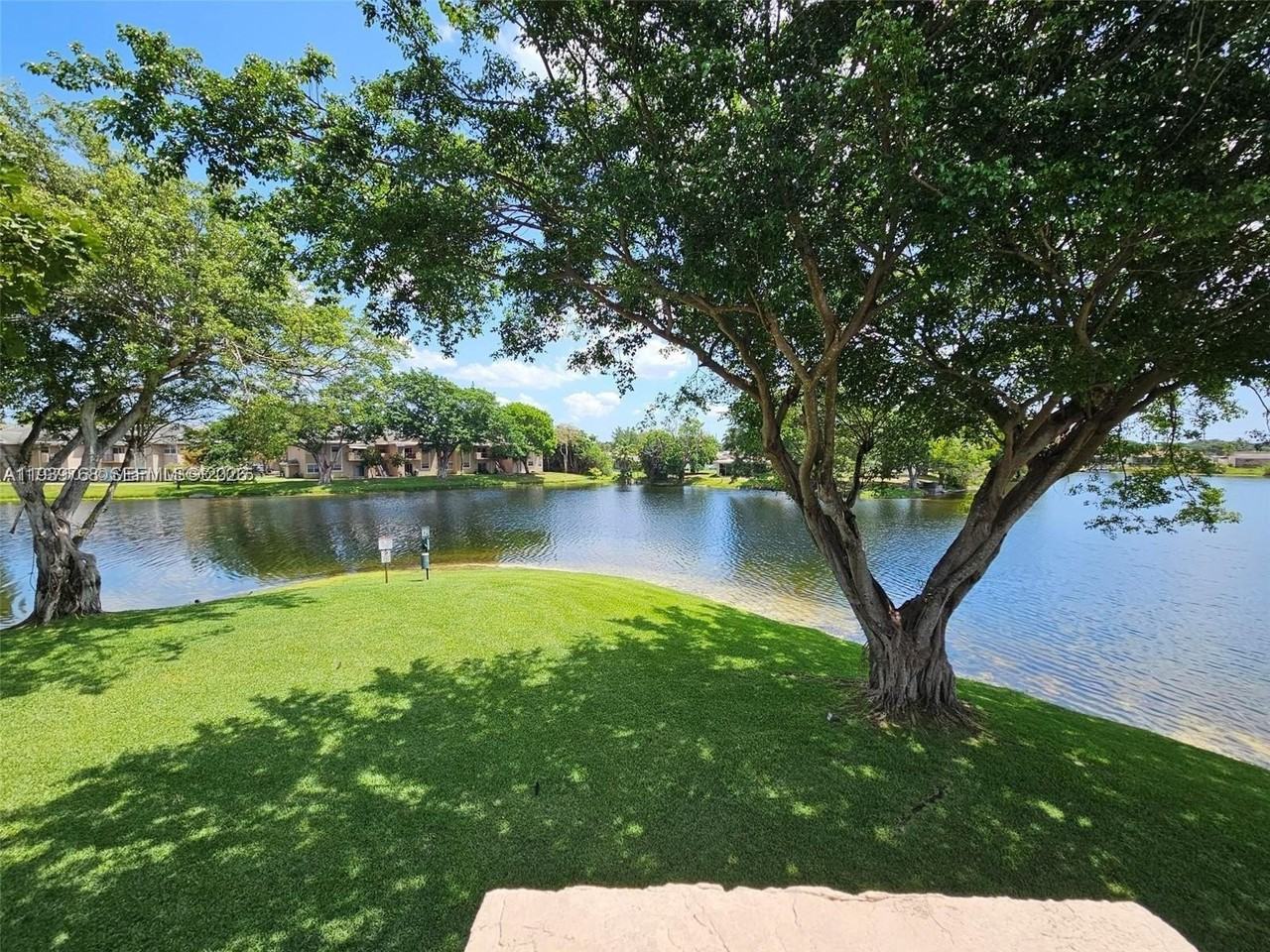 2151 Nw 96th Ter #15L - Photo 5 of 13