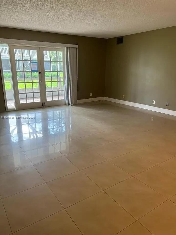 7552 Stirling Rd #115 - Photo 5 of 15