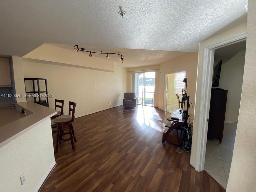 751 Sw 148th Ave #1008 - Photo 2 of 11