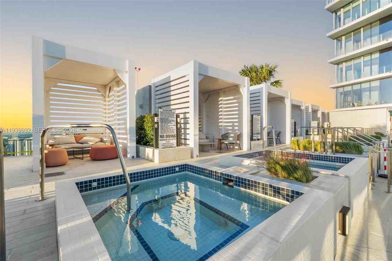 300 Biscayne Boulevard Way #4207 - Photo 3 of 50