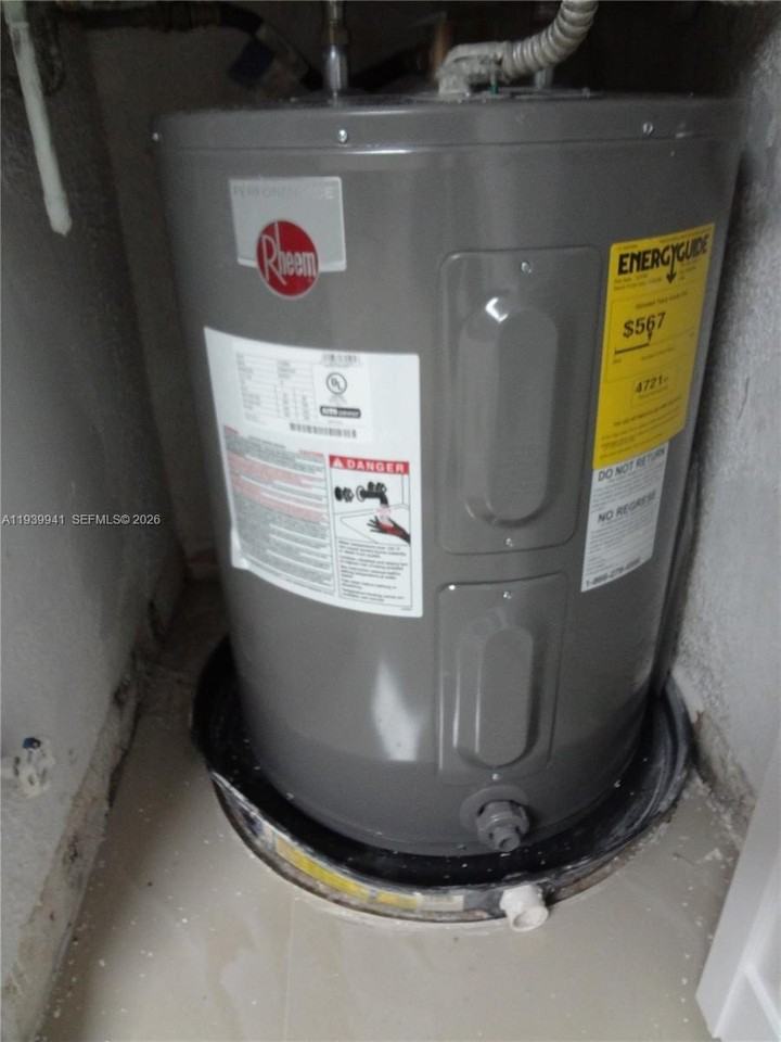 10125 W Sunrise Blvd #104 - Photo 7 of 45