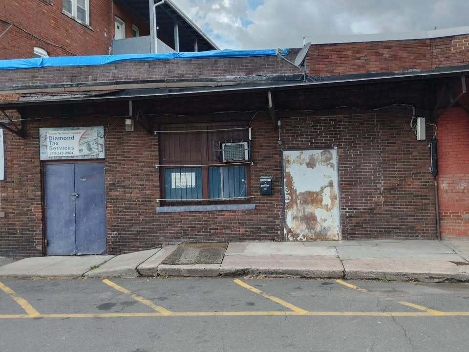 Tinker Building 1136 - Photo 6 of 8