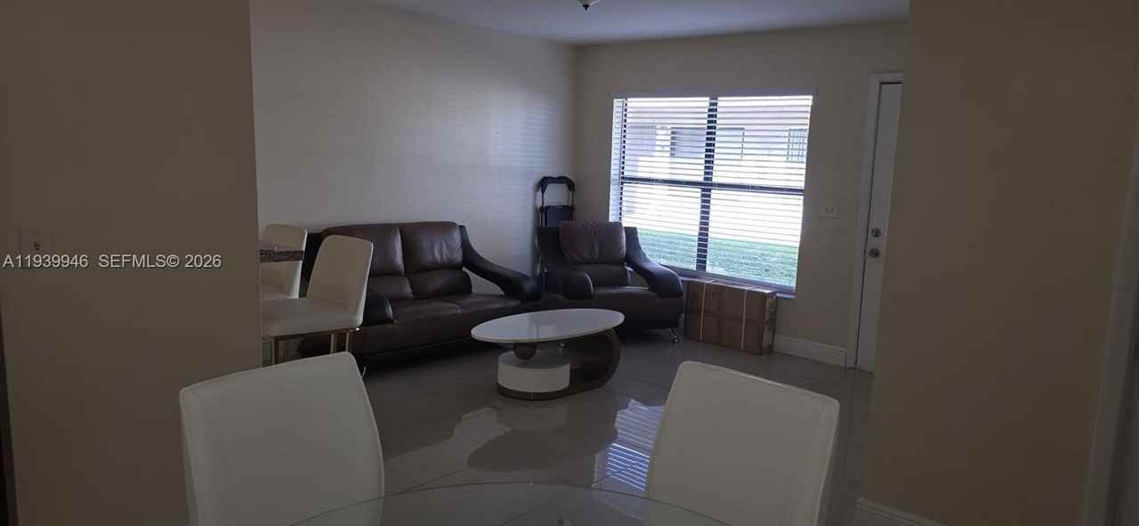 15304 Sunset Dr #28-14 - Photo 3 of 11