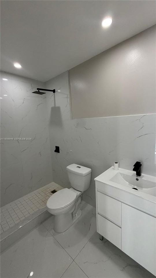 11031 Sw 3rd St #2 - Photo 6 of 6