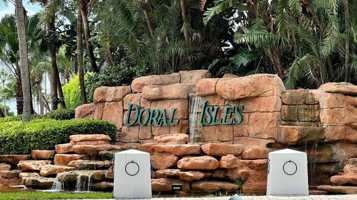 featured image of 11190 Nw 73rd Ter #11190