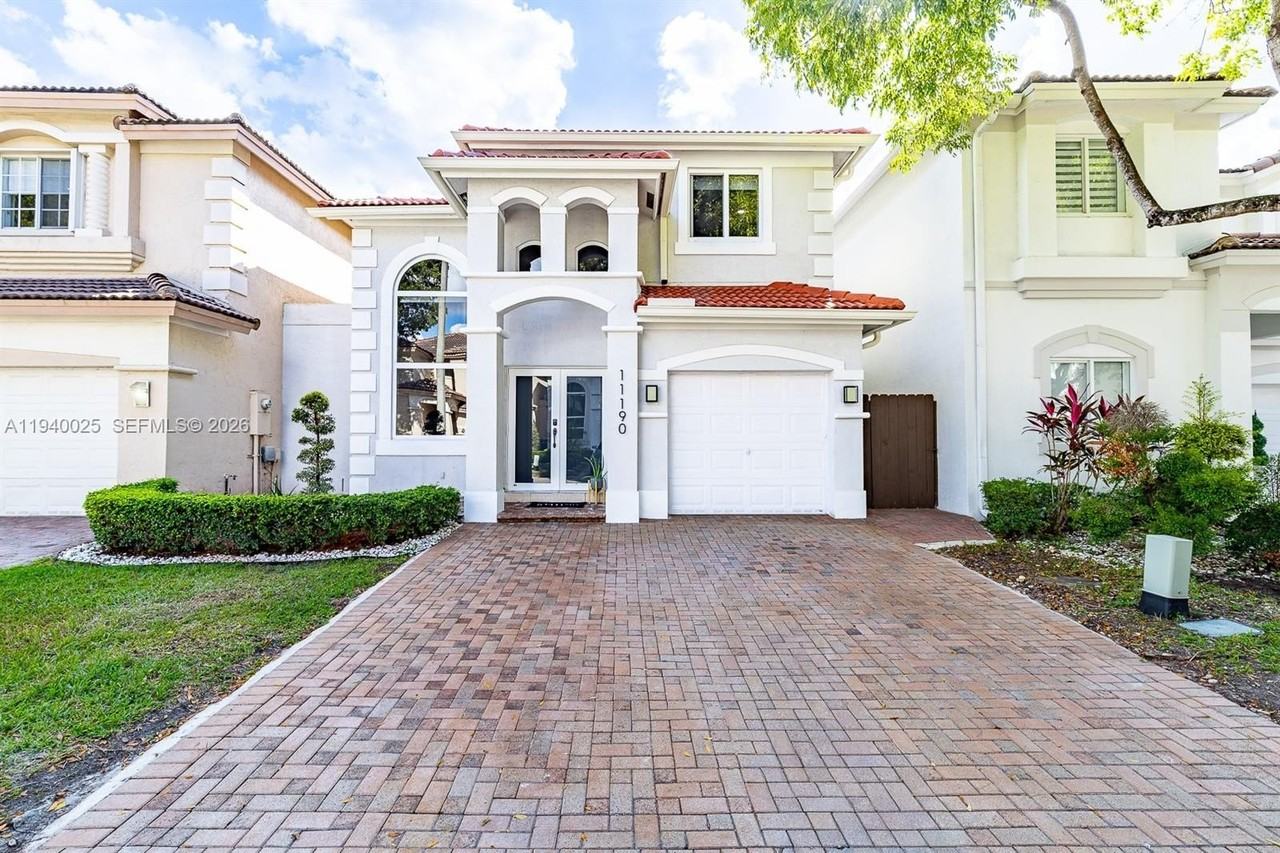 11190 Nw 73rd Ter #11190 - Photo 2 of 45