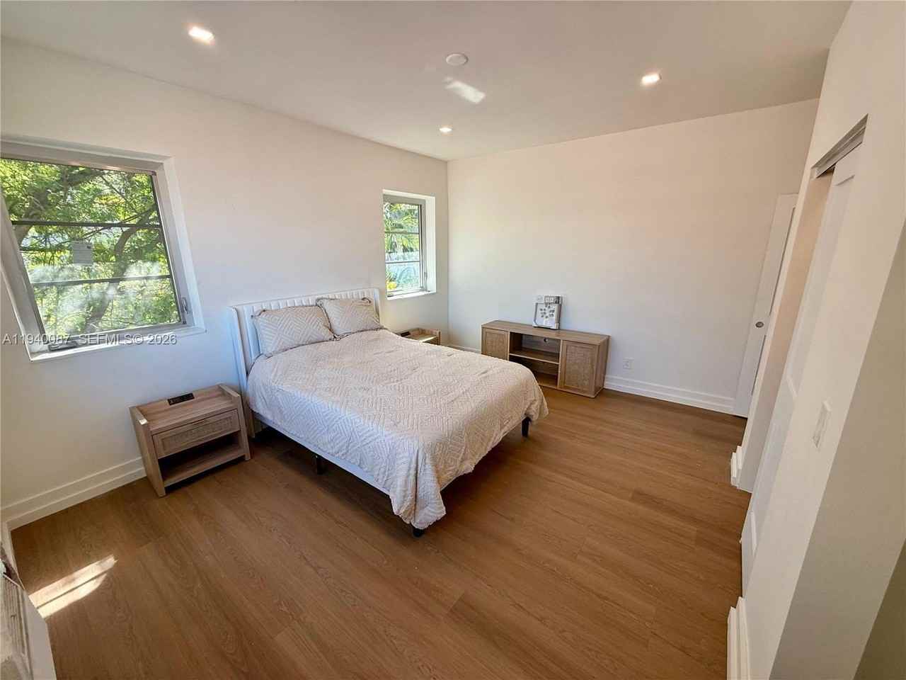 1535 West Ave #1 - Photo 3 of 14