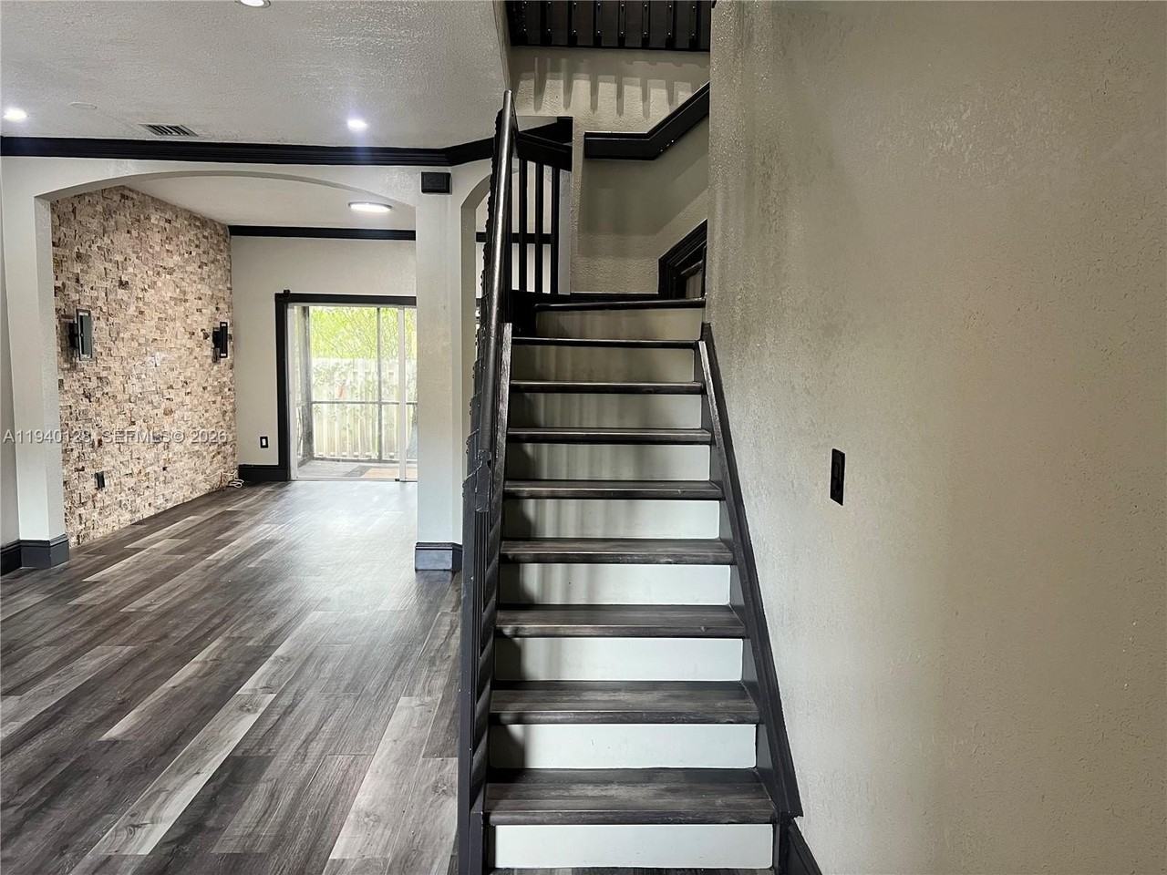 10244 Sw 20th St #10244 - Photo 2 of 11