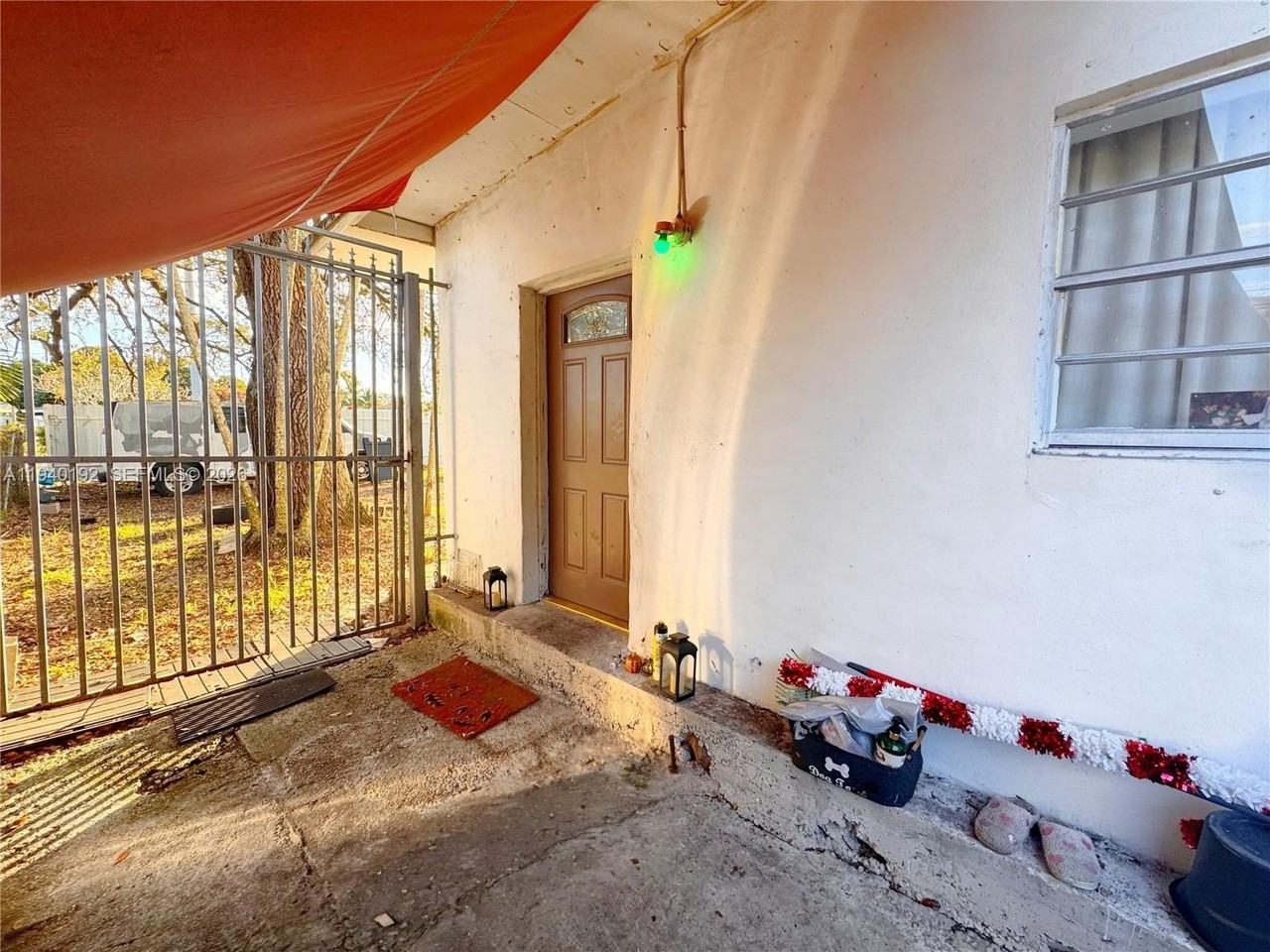 195 Nw 135th St #0 - Photo 6 of 7