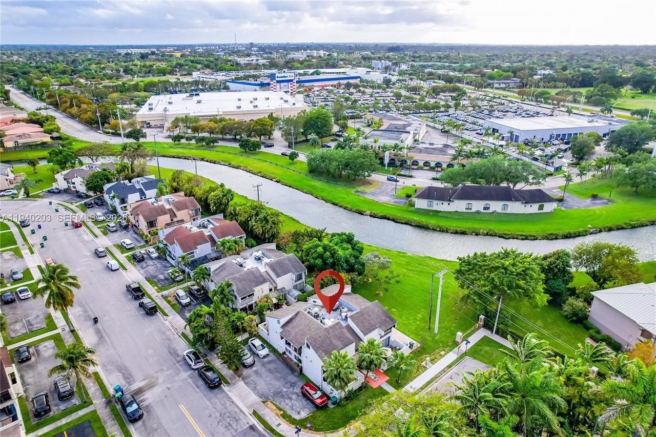 15804 Sw 91st Ct #D - Photo 7 of 25