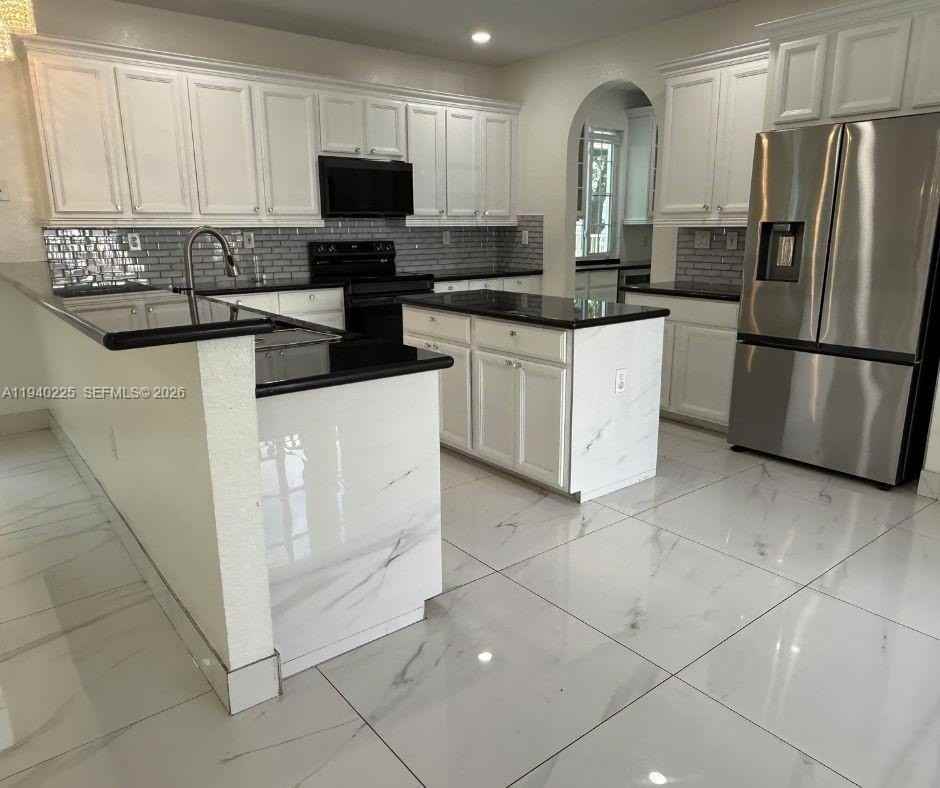 27037 Sw 142nd Ave #0 - Photo 3 of 30