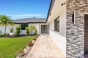 featured image of 730 Sw 95th Ter