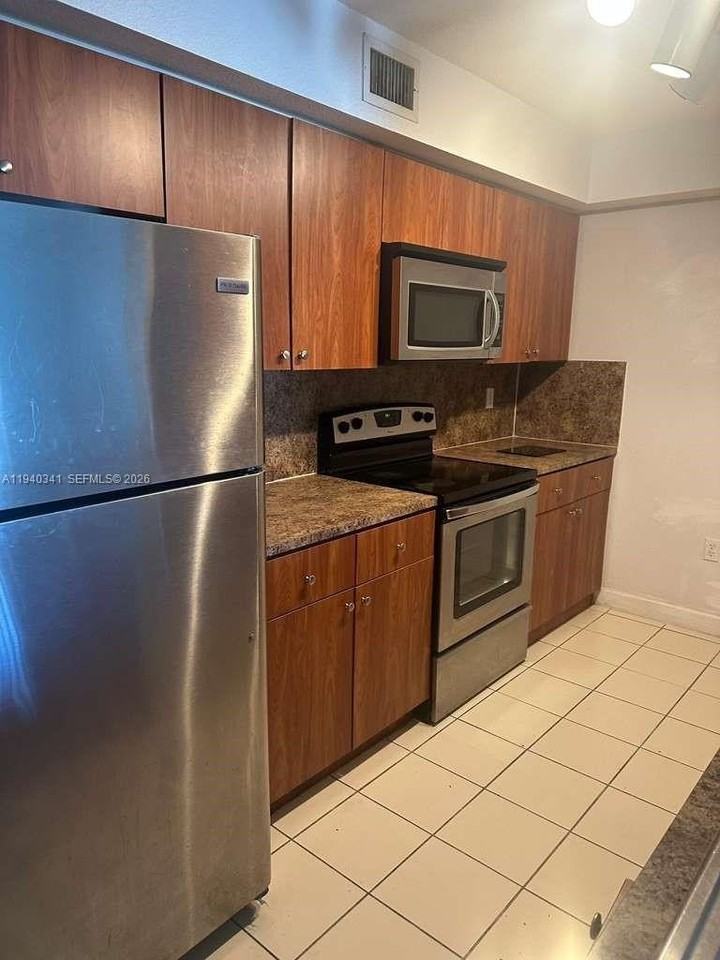 15460 Sw 284th St #4301 - Photo 3 of 17