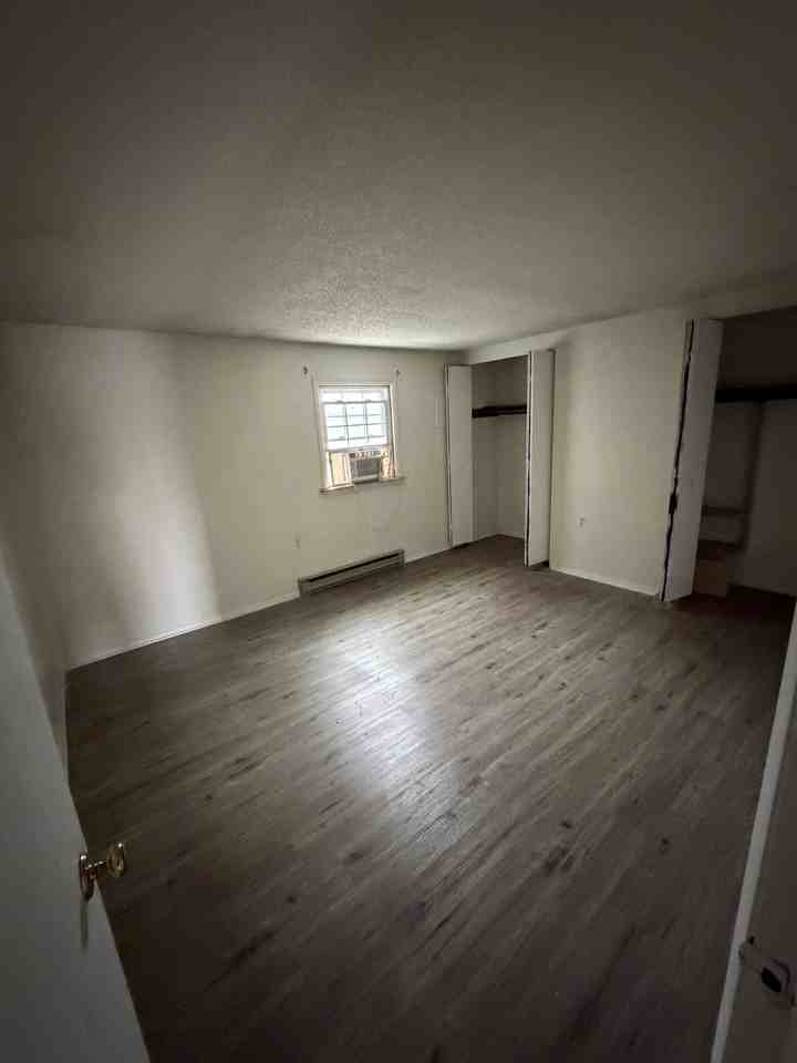 111 E 6th Ave  Apt 9 G - Photo 4 of 7