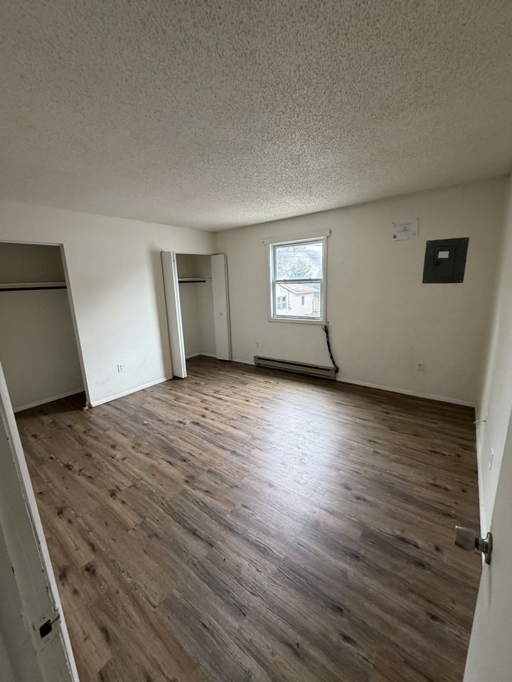 200 S Marshall St 310  Galaxy - Photo 3 of 8