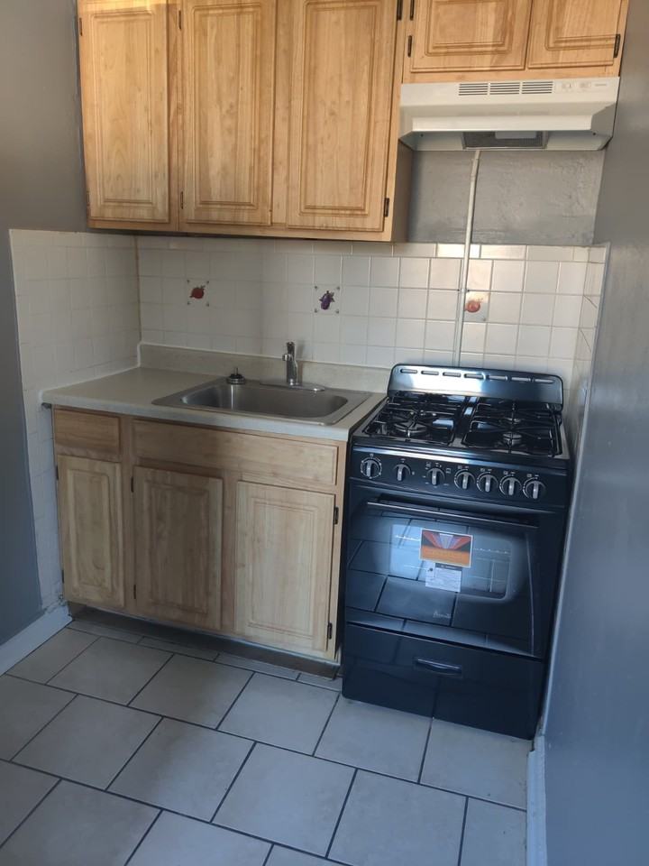 392 East Cliveden Street - Photo 3 of 9