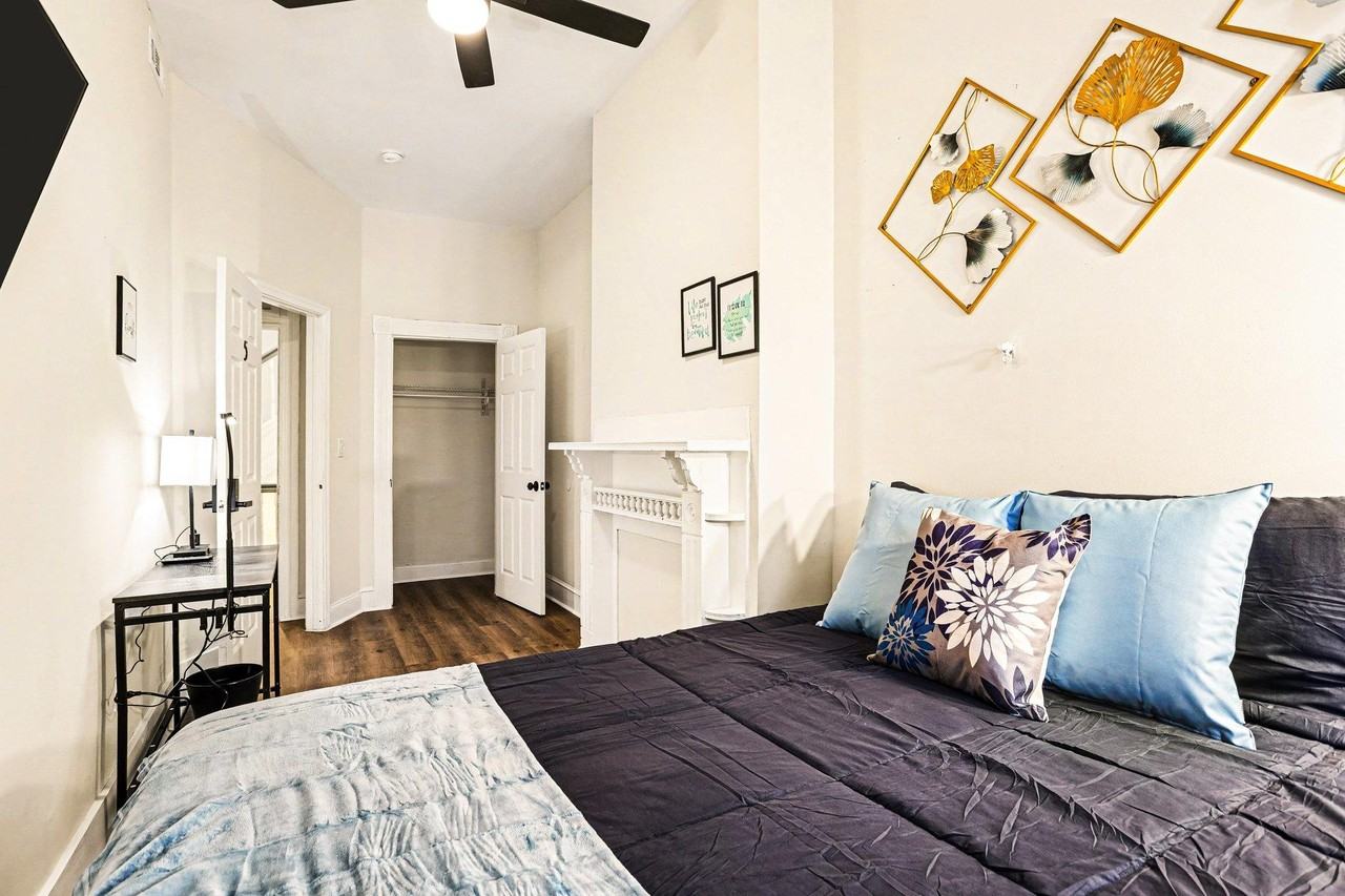 Mcculloh St - Photo 6 of 22