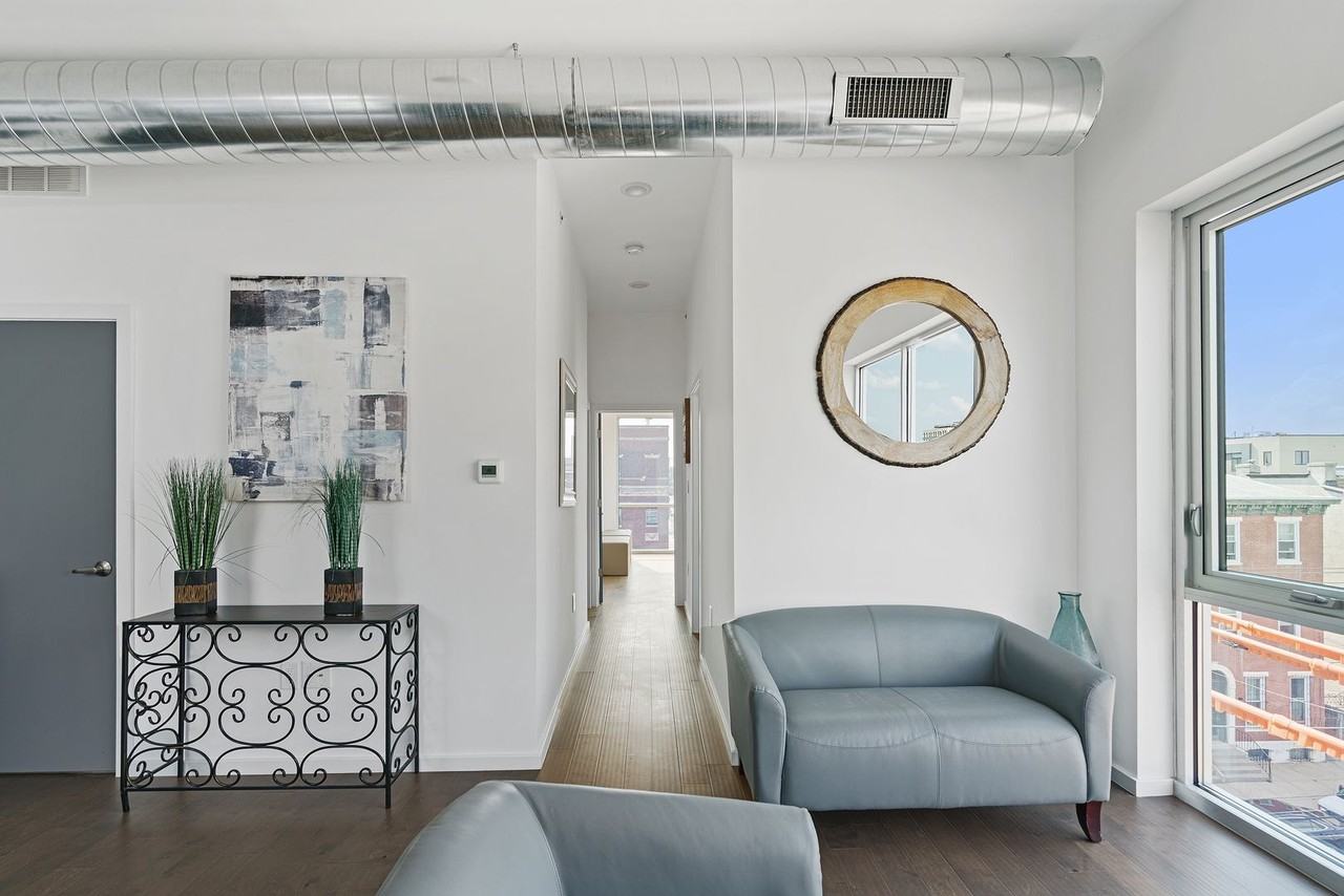 1235 North Franklin Street - Photo 5 of 50