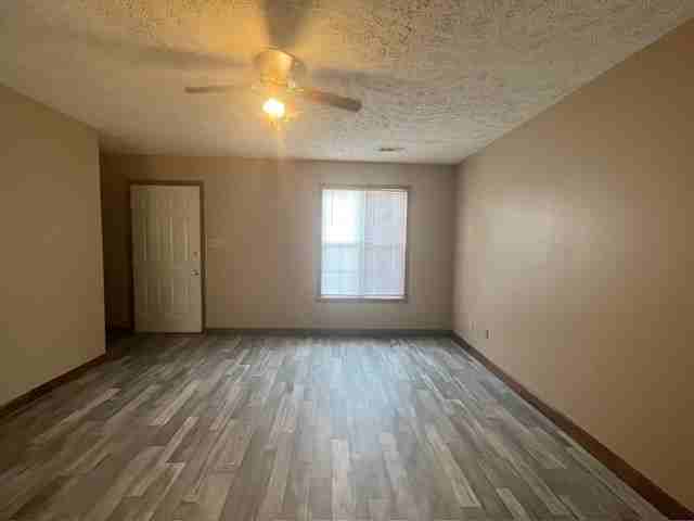 New 279 Easy Street Cove - Photo 3 of 6