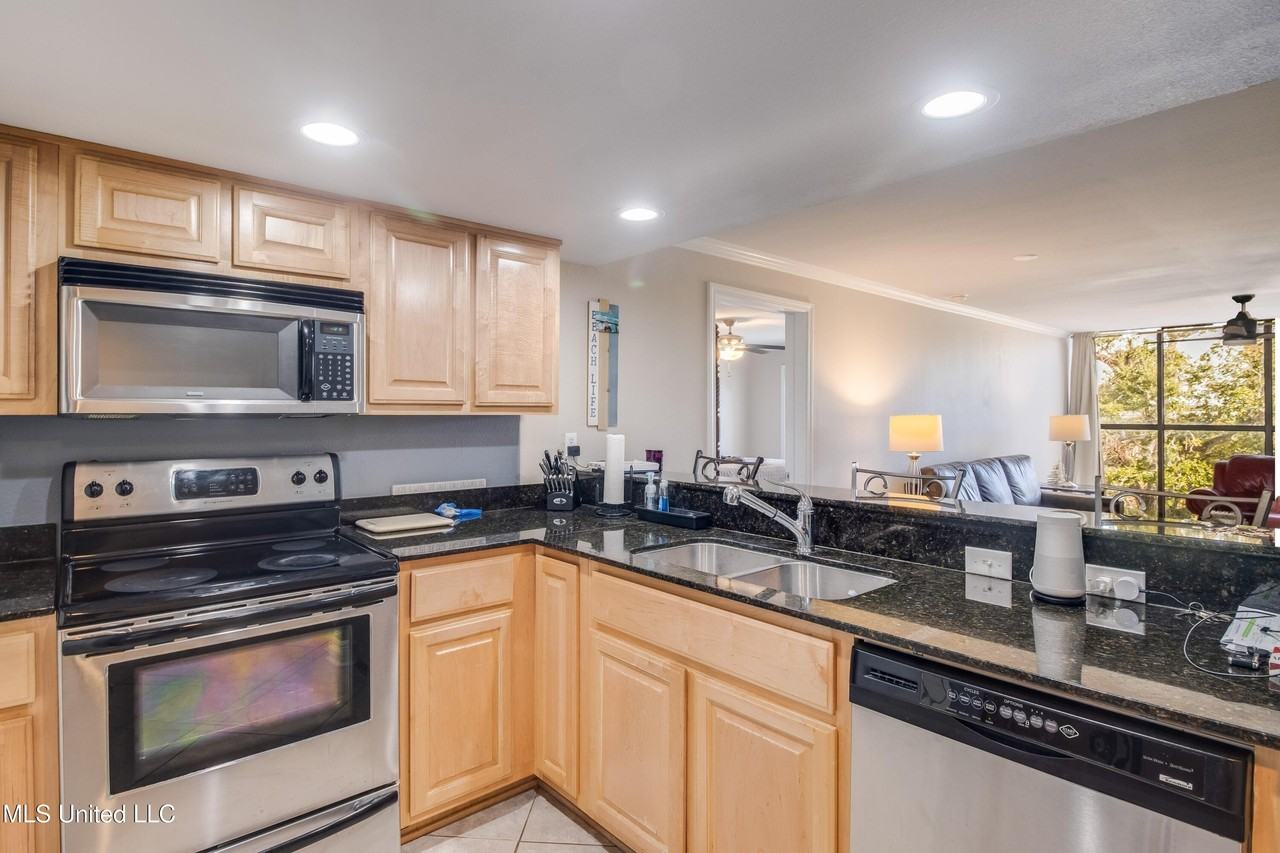 2046 Beach Blvd Lot 326 - Photo 4 of 23