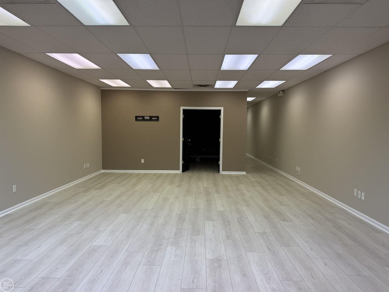 8070 21 Mile Rd - Photo 3 of 14