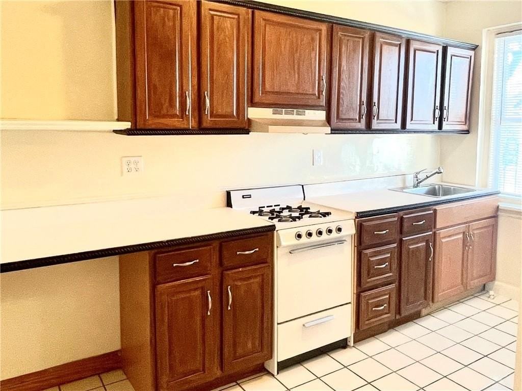 88 Lincoln Ave Apt 2g #2G - Photo 2 of 16