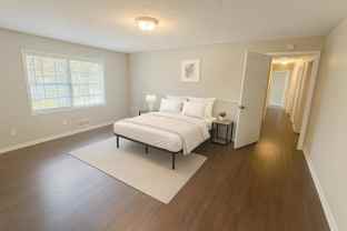 Hedgewood Dr Nw - Photo 1 of 1