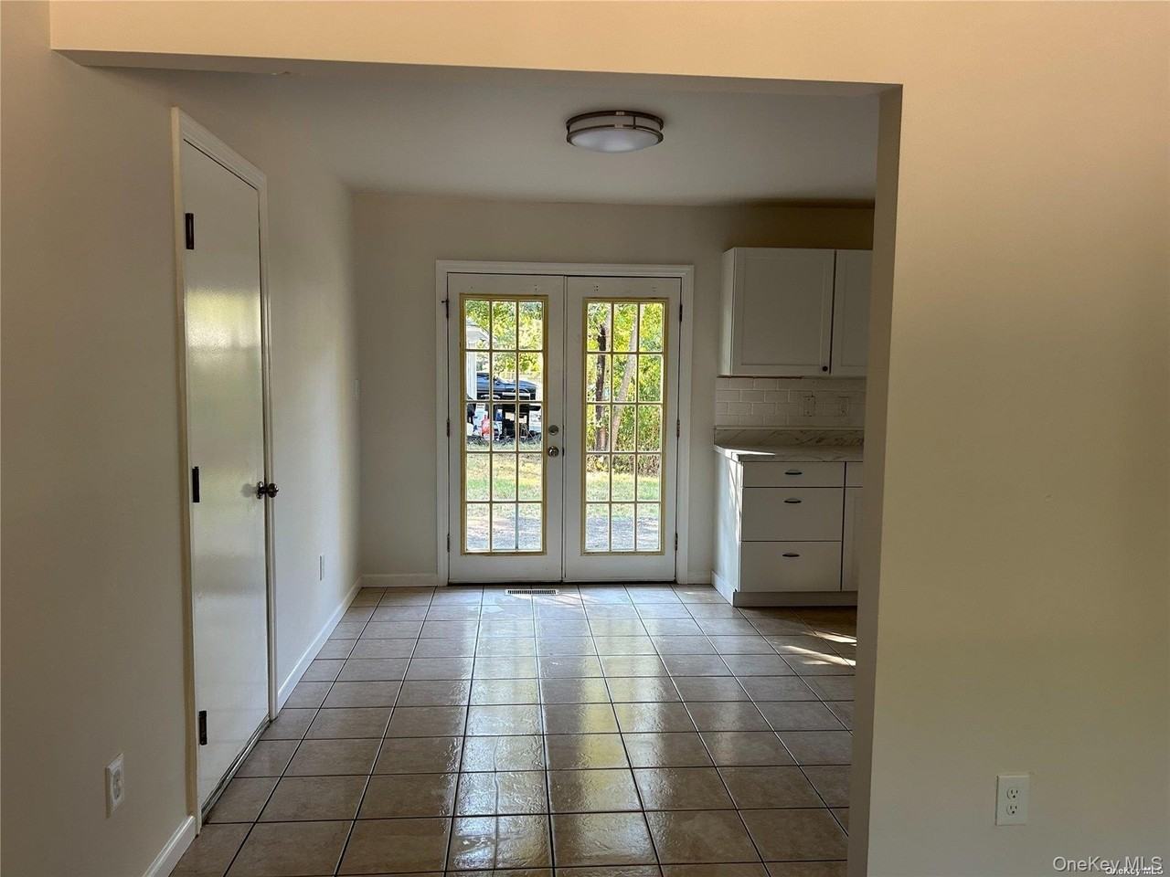 70 J T Blvd - Photo 6 of 15