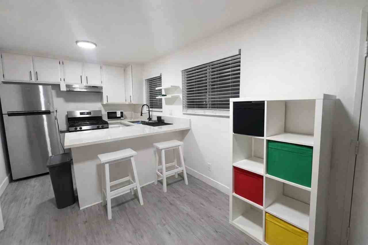 Lewis Ave - Photo 3 of 7