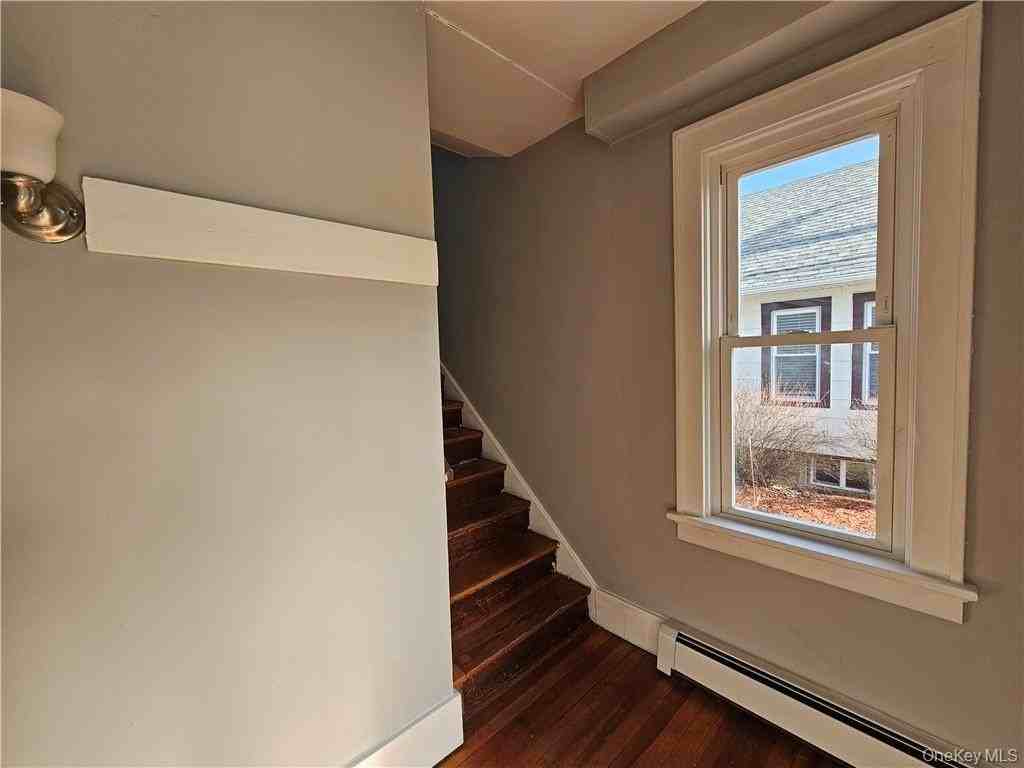 27 St John St - Photo 2 of 18