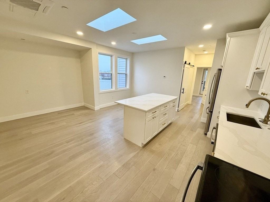 120 Emerson St Apt 6 #6 - Photo 7 of 14