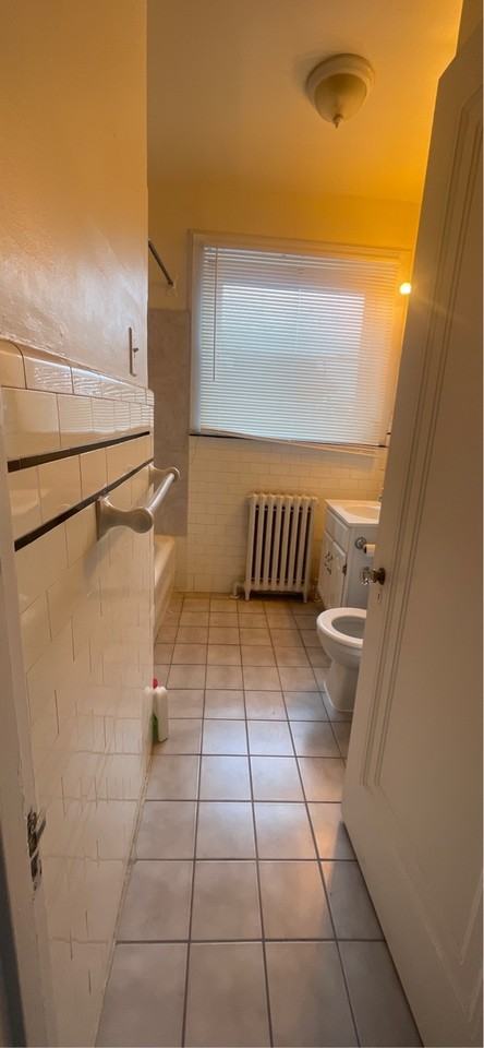 4533 Locust St - Photo 3 of 20