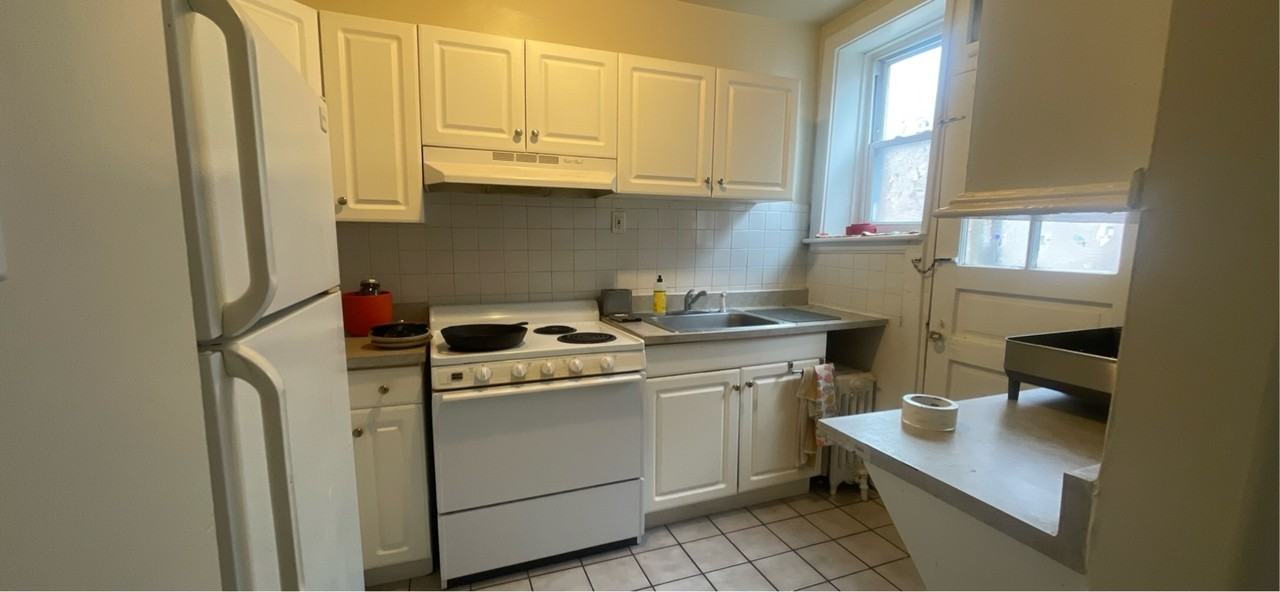 4533 Locust St - Photo 6 of 20