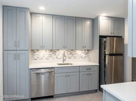 featured image of 345 Sequoia Ct